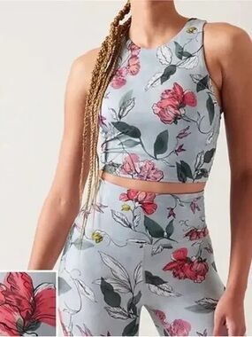 Athleta Gray Pink Floral Conscious Crop XXS Bra Top Yoga Athletic Running